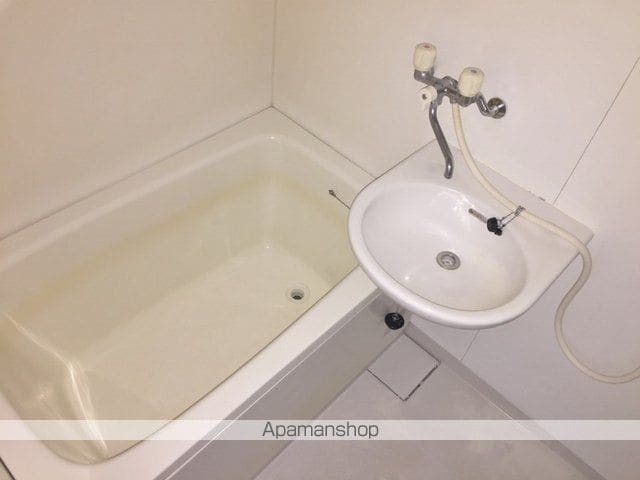 ハイツロックラージAの内装写真