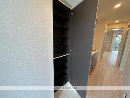 メイグリーン[1K/33.56m2]の収納