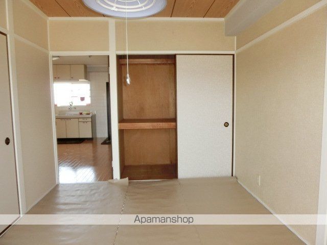 ヨシキビルの内装写真