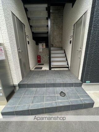 東京都中野区弥生町３丁目[1R/14.89m2]のロビー1