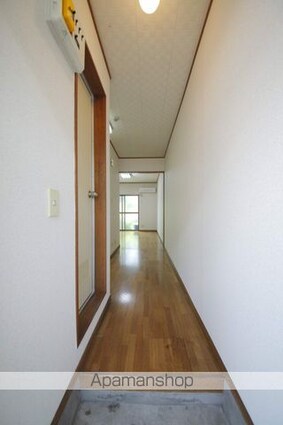 ミドルリバー[1R/18.32m2]の玄関