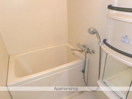 ＨＦ丸の内レジデンス[1K/27.3m2]のバス