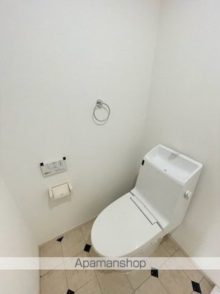 東京都世田谷区代沢４丁目[1R/17.34m2]のトイレ