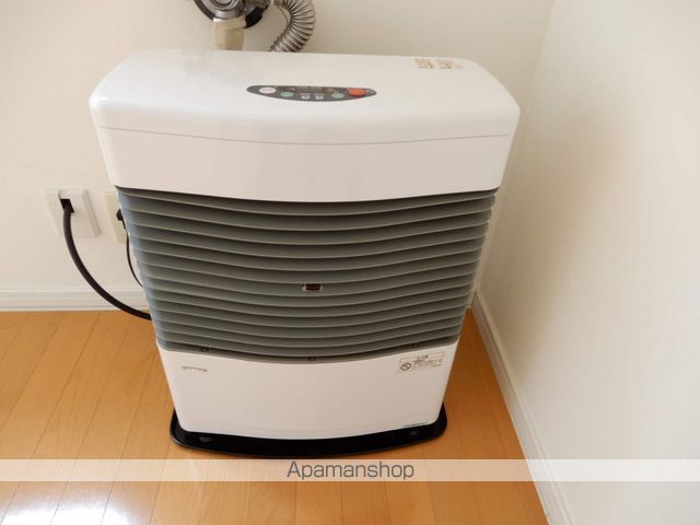 COMPARTMENT環状通の内装写真