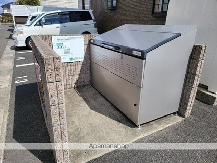 イーストキャッスル[1K/31.26m2]の周辺1