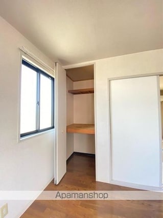 サテライトＳ１・２棟[2K/42.98m2]の収納