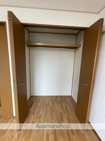 中央本線 神領駅 徒歩18分 2階建 築24年の内装写真
