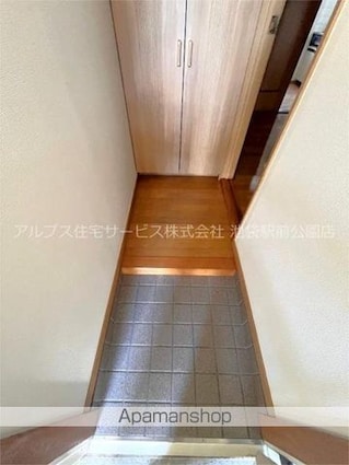 光陽パークハイツＩＩ[2K/27.26m2]の玄関