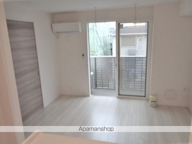 ストーク成城 Iの内装写真