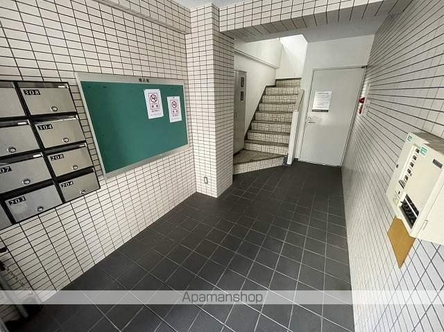 第2竹原ビルの玄関写真