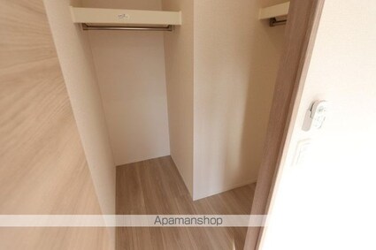 ＤーｒｏｏｍＣＶＩＩＩ[1LDK/38.54m2]の収納