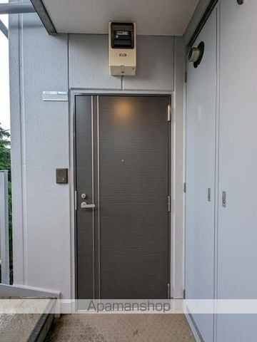 アムハイツ高井戸の玄関写真