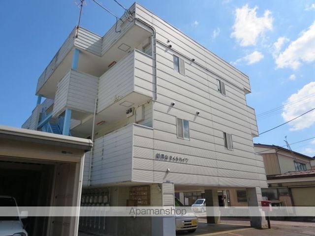 船岡山さくらハイツの外観写真