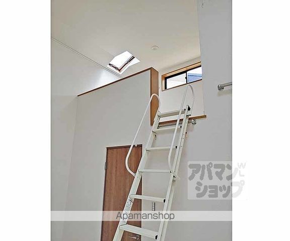 醍醐槇ノ内町貸家の内装写真