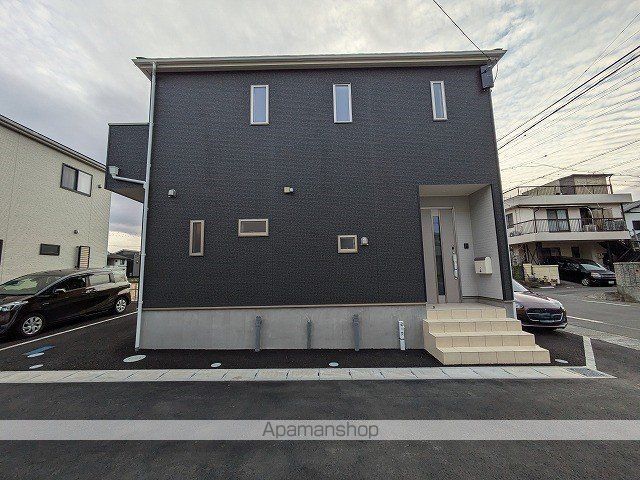 竜南3丁目5号棟の外観写真
