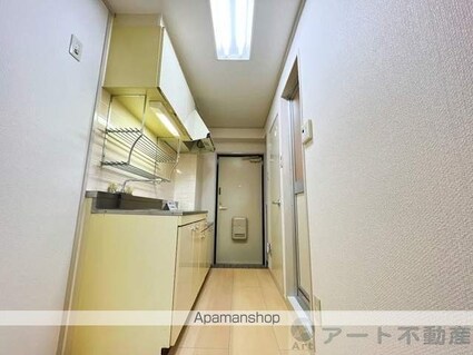 愛媛県松山市中村３丁目[1DK/24.79m2]の内装3