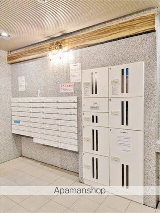 千葉県市川市市川３丁目[1K/24.38m2]の共用部1