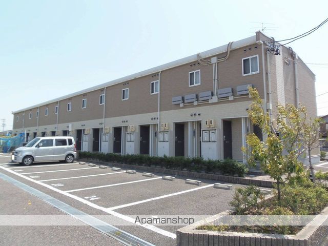 レオパレスアリッサムの外観写真