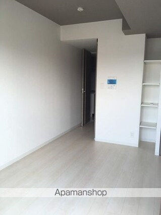 レジディア三軒茶屋Ⅲ[2K/26.3m2]のリビング・居間1