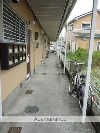 和歌山県和歌山市井辺[2DK/36.72m2]の共用部1