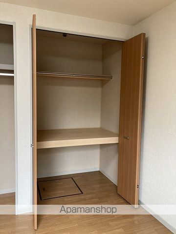 ピサンリ小針 Bの内装写真