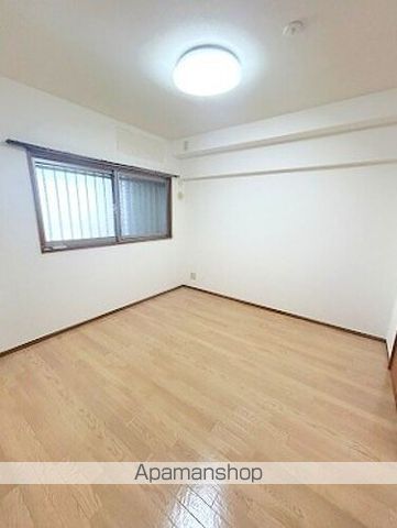 ライオンズシティ桜山の内装写真