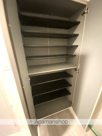 スプランディッド上本町WESTの内装写真