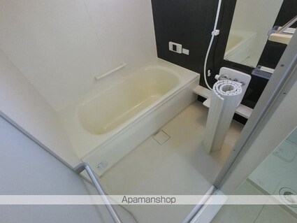 レジーア[3LDK/72.11m2]のバス