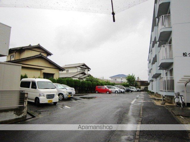 フォーサイト紫R・VIEW TERRACEの玄関写真