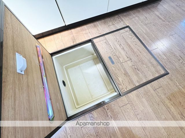 メープル山の手の内装写真