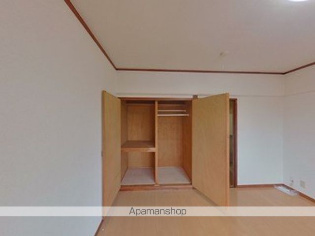 ゴールデン東海の内装写真