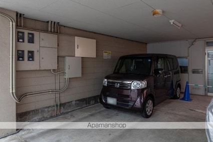 コーポ松岡[1K/20.06m2]の駐車場