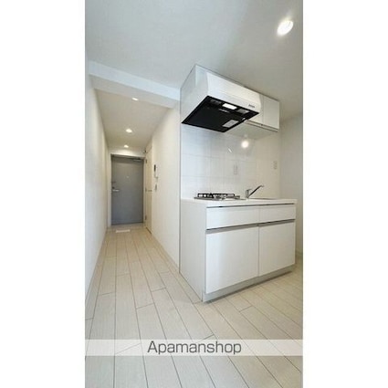 Ｂｅｖｅｒｌｙ　Ｈｏｍｅｓ　下赤塚[1K/26.07m2]の玄関