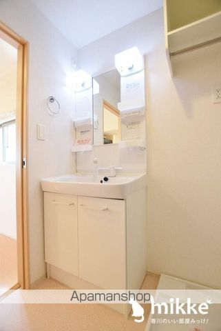 レイクサイドパレスAの内装写真