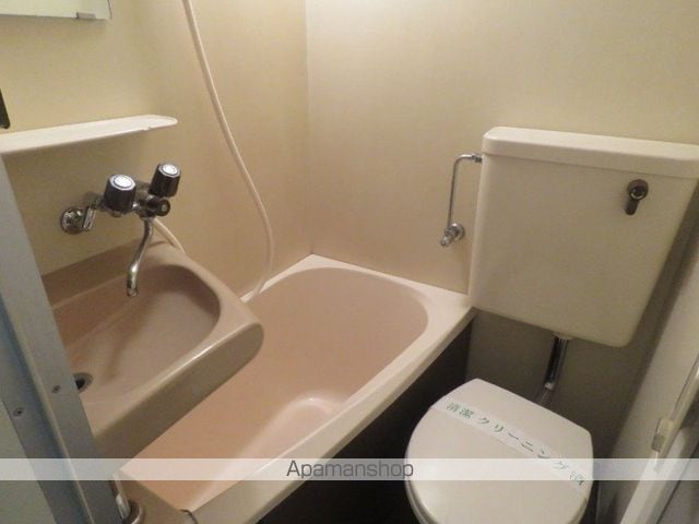 クレッセント三軒茶屋[1R/13.98m2]のバス