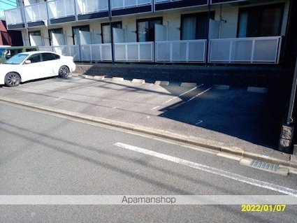 レオパレス勝利[1K/20.81m2]の駐車場