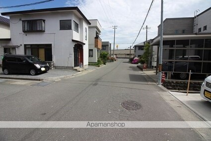 コーポローズ[1LDK/39.9m2]の周辺2