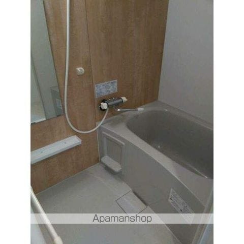 アルファスクエア福住2条の内装写真