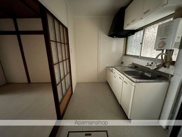 安堂町連棟貸家の内装写真