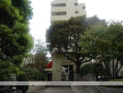 グランドメゾン戸山[1LDK/64.28m2]の外観1