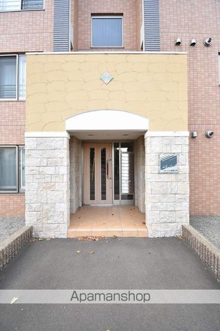 ソレイユ西町Bの玄関写真