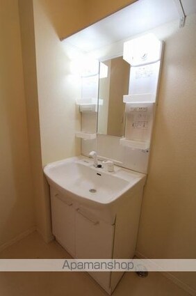 グランマスト太田　Ａ・Ｂ・Ｃ棟[2LDK/58.22m2]の洗面所