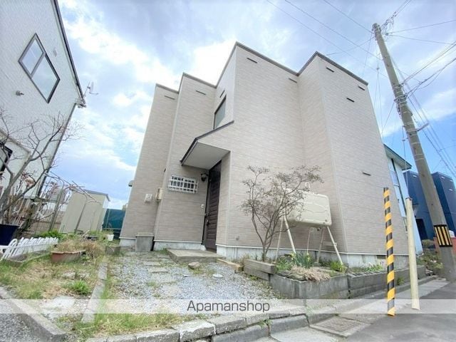 港町2丁目12番貸家の外観写真