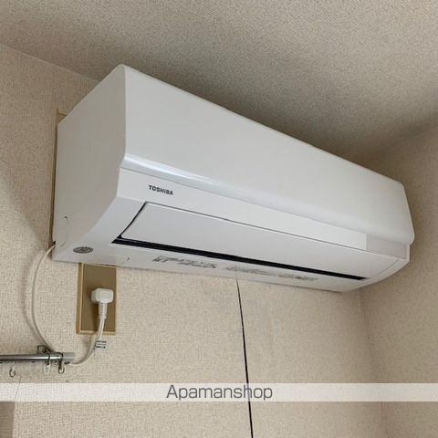 プールブゥの内装写真