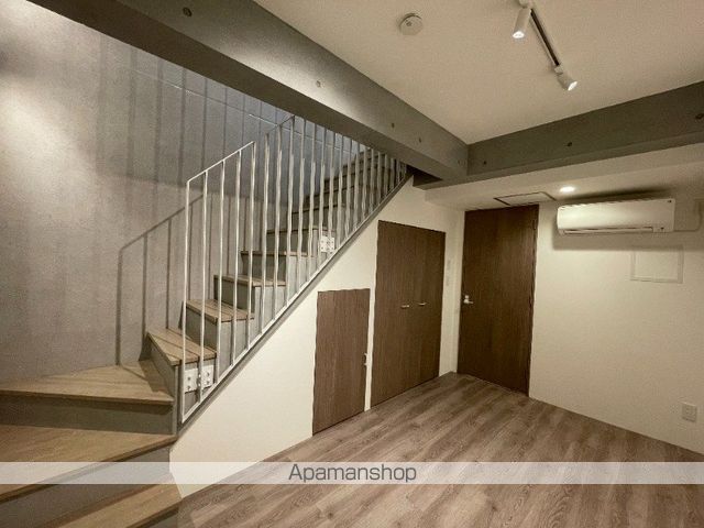 LEGALAND西五反田の内装写真