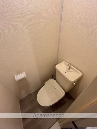 グランドゥール岩崎　Ａ棟[2LDK/53.68m2]のトイレ