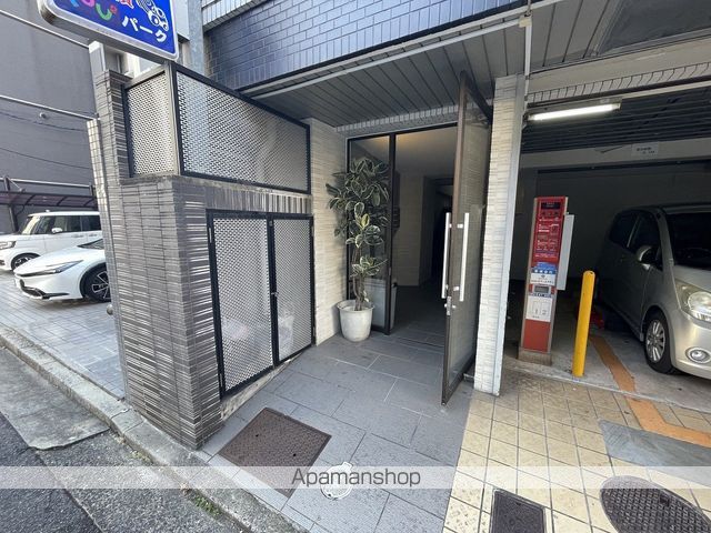レジデンスIIYASUDAの玄関写真