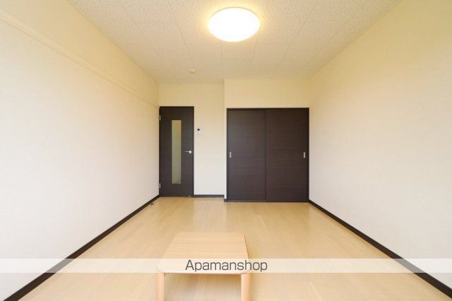 レオネクスト京田辺の内装写真