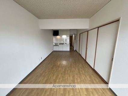 滋賀県長浜市公園町[3LDK/57.24m2]のリビング・居間