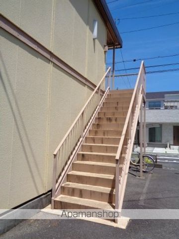 エコート藤原A棟の玄関写真